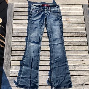 Guess jeans ~ daredevil flare